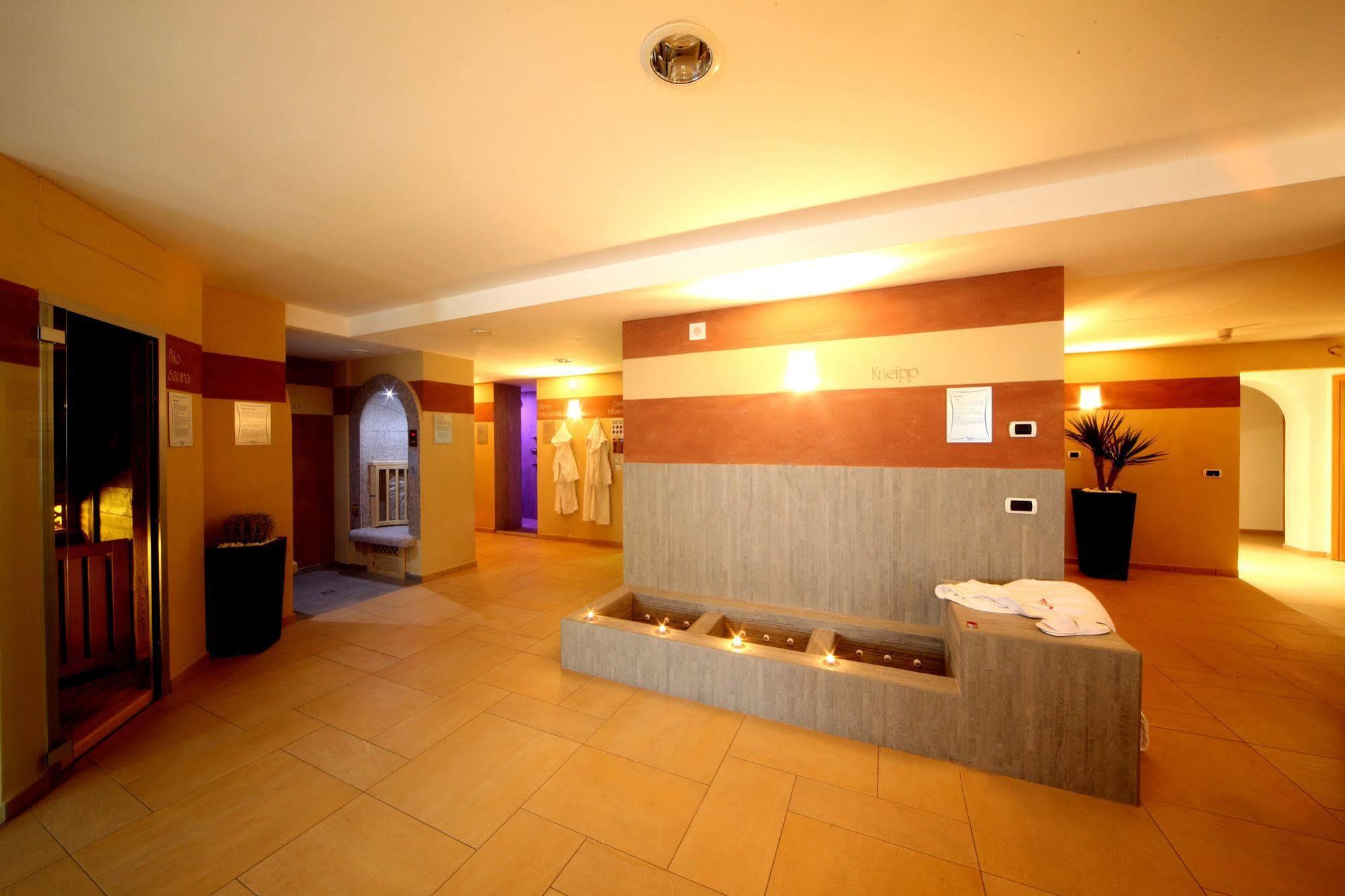 Residence Vallon กอร์วารา อิน บาเดีย ภายนอก รูปภาพ